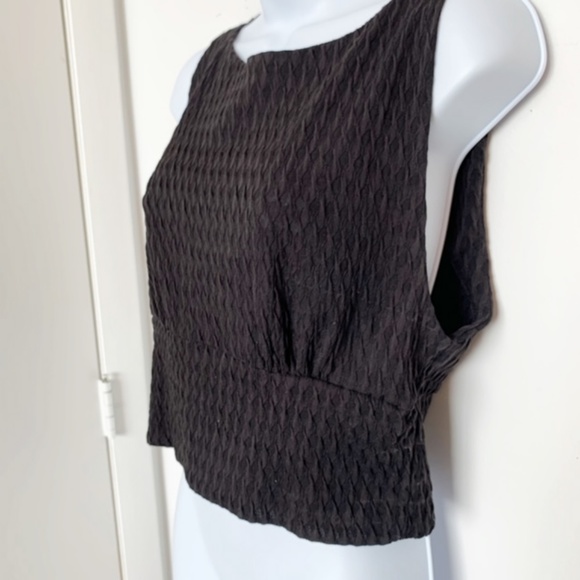 Zara Trafaluc Black Sleeveless Jacquard Crop Top - Picture 3 of 6